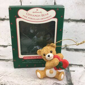 Vintage 1988 Hallmark Collector’s Series Cinnamon Bear Christmas Ornament